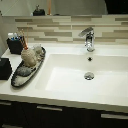 Brand New In Fiera Appartement *
